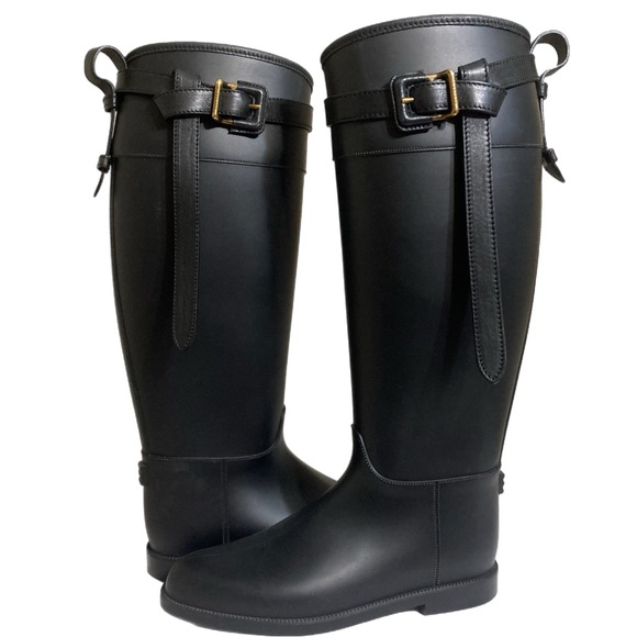 Burberry rain boots - Picture 1 of 5